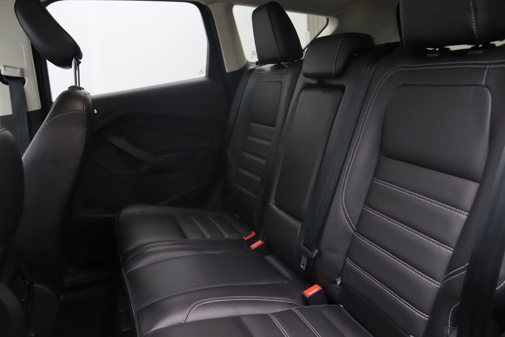 Ford Escape  2018 à Jonquière, Québec - 9 - w1024h768px