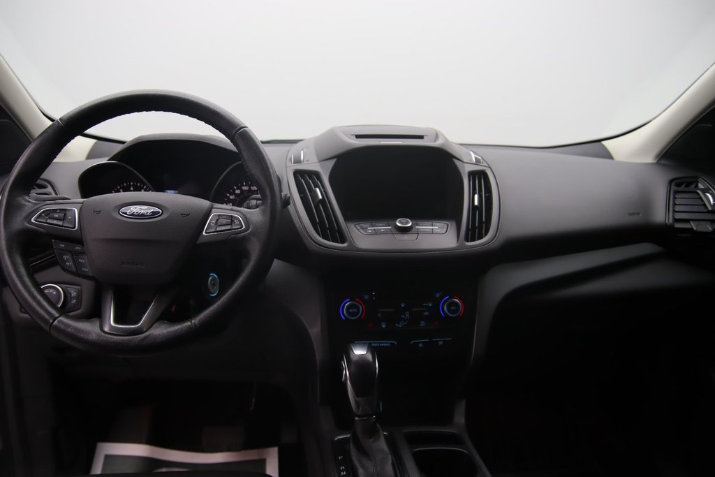 Ford Escape  2018 à Jonquière, Québec - 10 - w1024h768px
