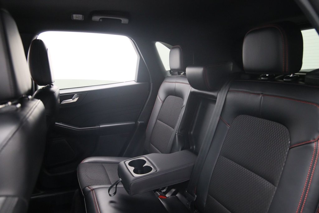 2025 Ford Escape in Jonquière, Quebec - 8 - w1024h768px