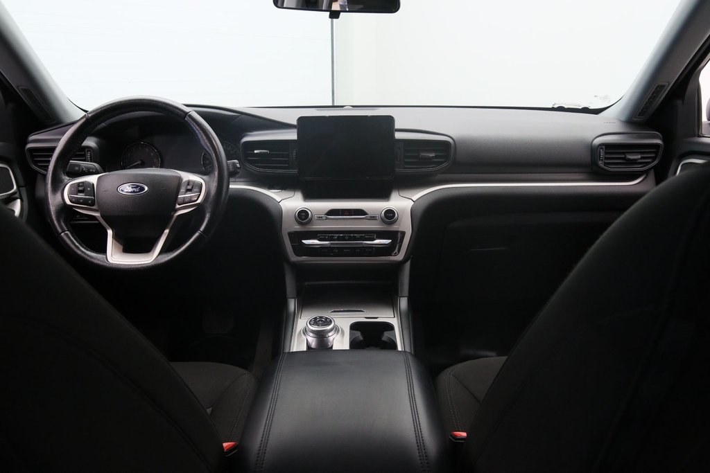 2023 Ford Explorer in Jonquière, Quebec - 11 - w1024h768px
