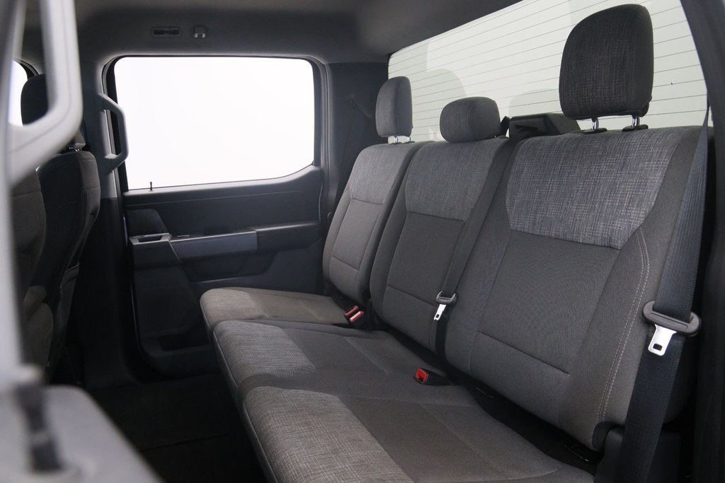 2022 Ford F-150 in Chicoutimi, Quebec - 8 - w1024h768px