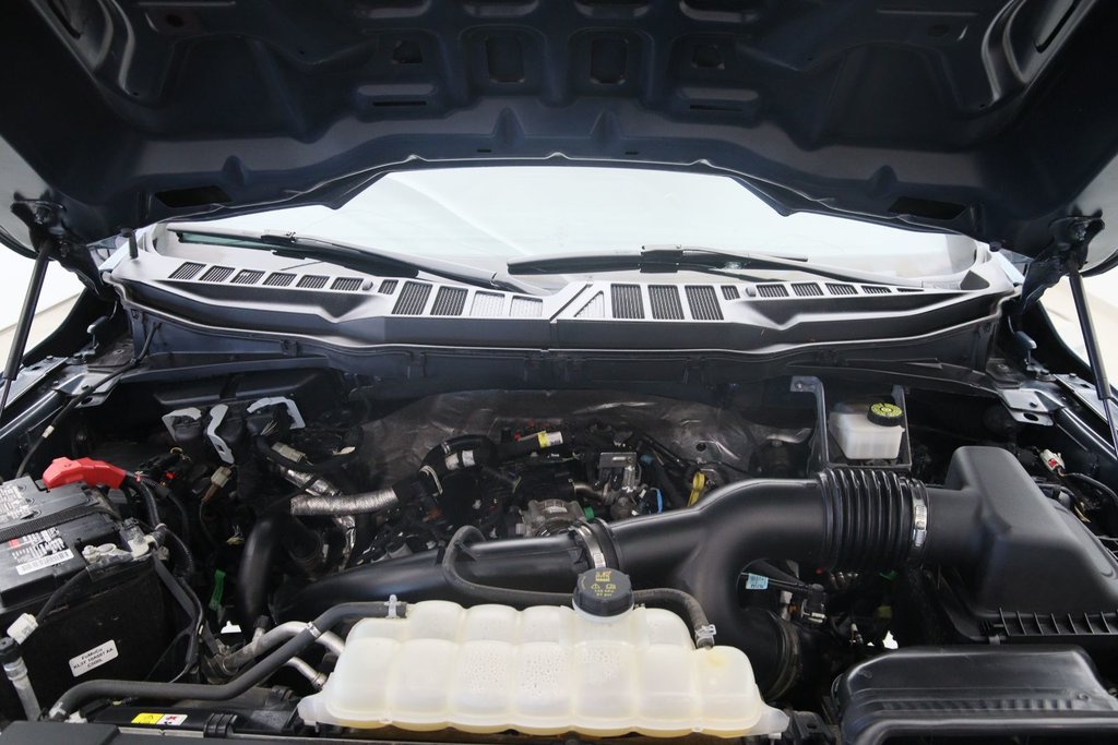 2023 Ford F-150 in Jonquière, Quebec - 15 - w1024h768px