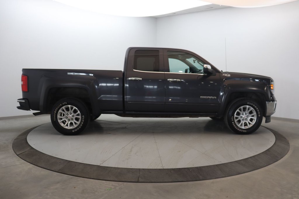GMC Sierra 1500  2015 à Jonquière, Québec - 3 - w1024h768px