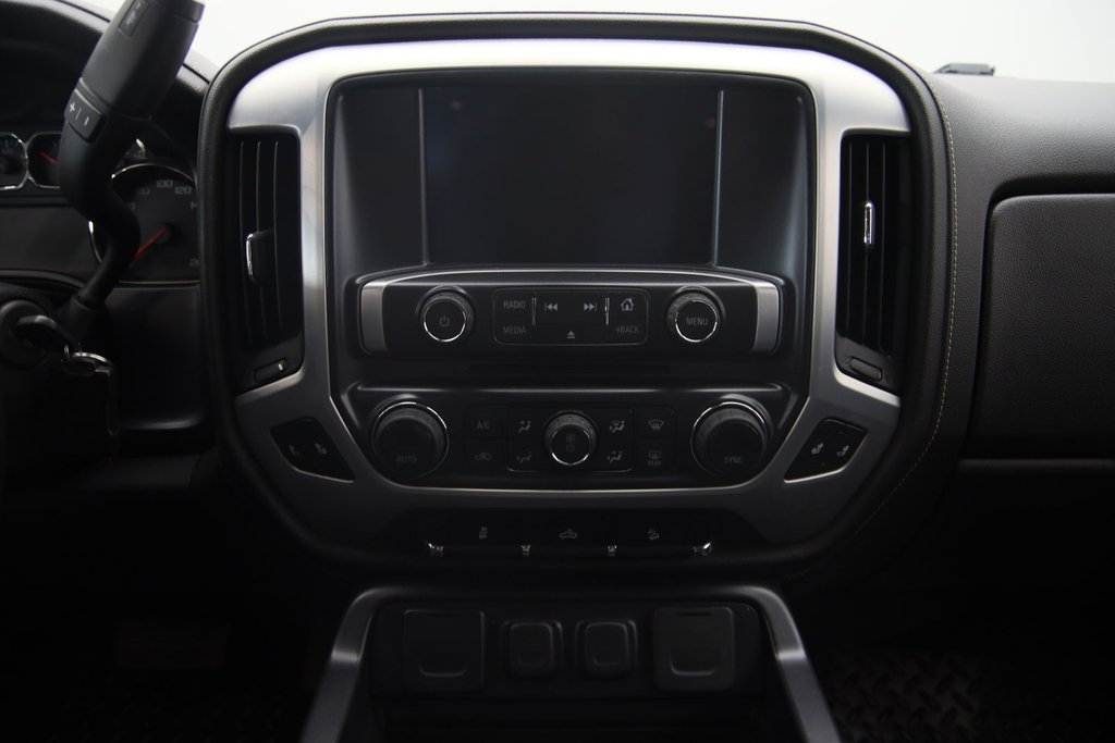 GMC Sierra 1500  2015 à Jonquière, Québec - 13 - w1024h768px