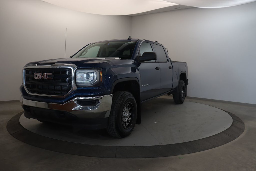 GMC Sierra 1500  2016 à Jonquière, Québec - 1 - w1024h768px