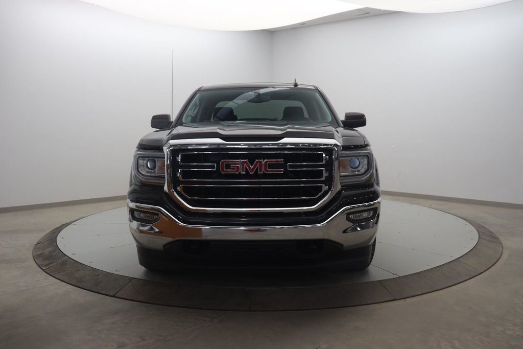 2016 GMC Sierra 1500 in Baie-Comeau, Quebec - 2 - w1024h768px