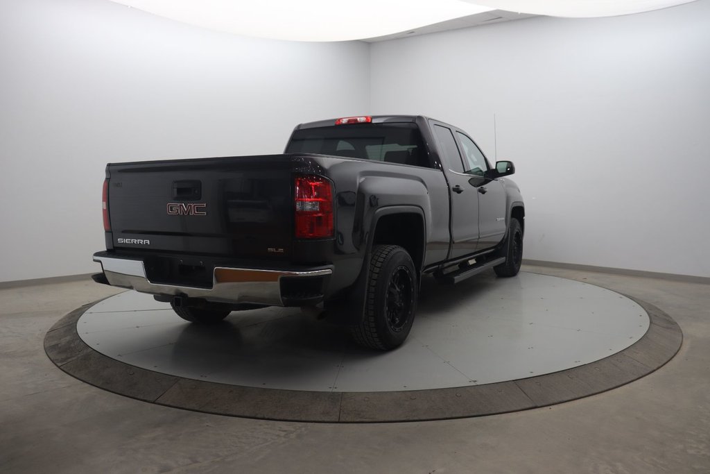2016 GMC Sierra 1500 in Baie-Comeau, Quebec - 4 - w1024h768px