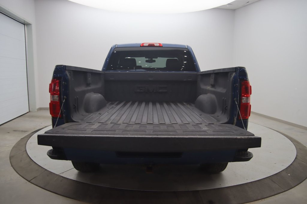 2017 GMC Sierra 1500 in Sept-Îles, Quebec - 17 - w1024h768px
