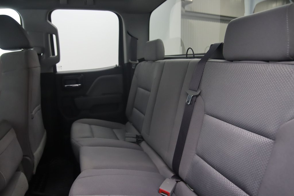 2017 GMC Sierra 1500 in Sept-Îles, Quebec - 9 - w1024h768px