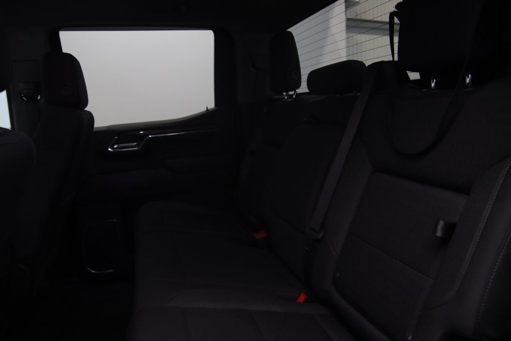 2023 GMC Sierra 1500 in Baie-Comeau, Quebec - 9 - w1024h768px