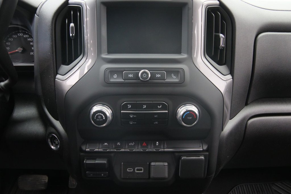 GMC Sierra 1500 Pro 2024 à Jonquière, Québec - 13 - w1024h768px