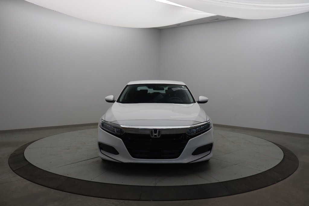 Honda Accord Sedan  2020 à Jonquière, Québec - 2 - w1024h768px