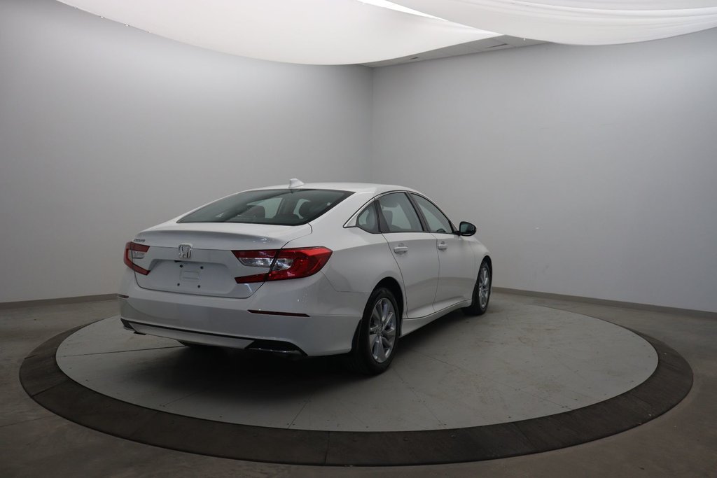 Honda Accord Sedan  2020 à Jonquière, Québec - 4 - w1024h768px