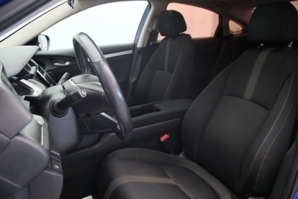 Honda Civic Sedan  2016 à Jonquière, Québec - 7 - w1024h768px