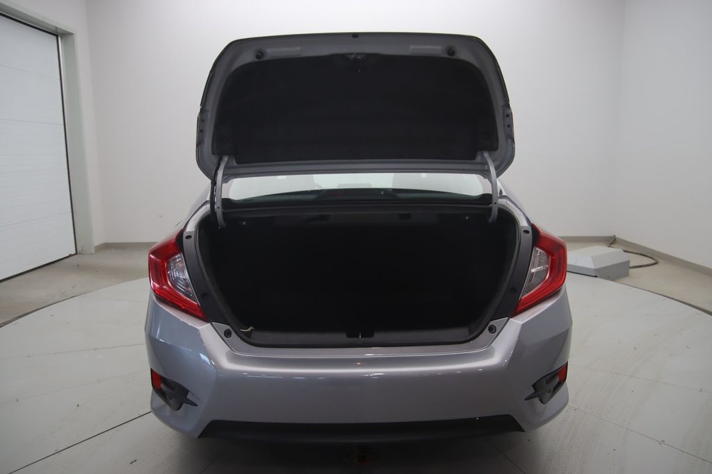 2016 Honda Civic Sedan in Baie-Comeau, Quebec - 17 - w1024h768px