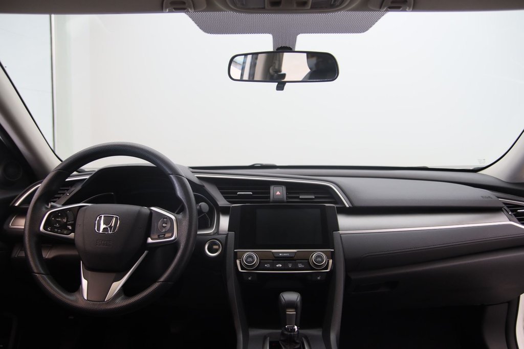 Honda Civic Sedan  2016 à Baie-Comeau, Québec - 11 - w1024h768px