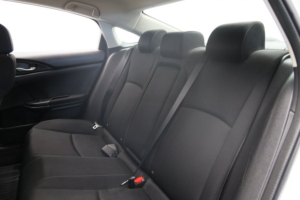 Honda Civic Sedan  2018 à Baie-Comeau, Québec - 8 - w1024h768px