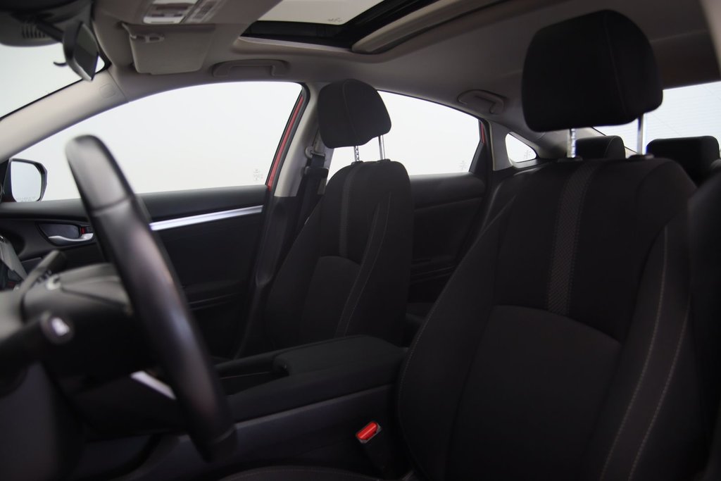 2019 Honda Civic Sedan in Baie-Comeau, Quebec - 7 - w1024h768px