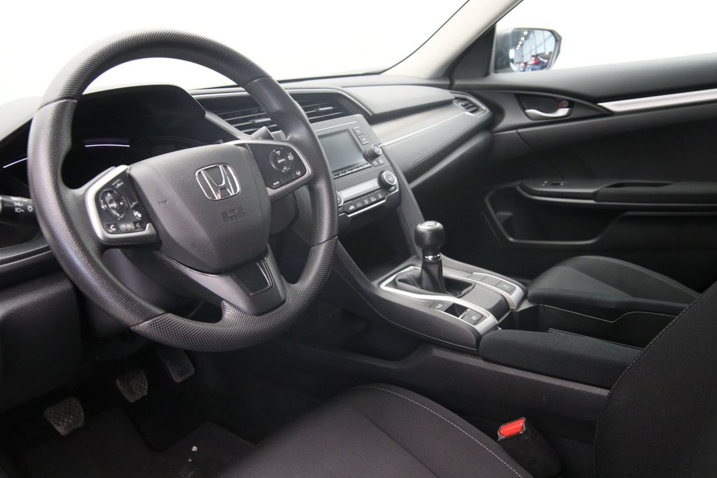 Honda Civic Sedan  2019 à Jonquière, Québec - 6 - w1024h768px