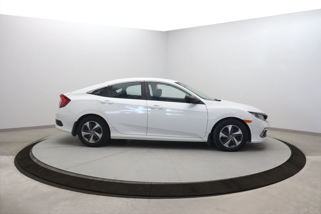 Honda Civic Sedan  2019 à Jonquière, Québec - 3 - w1024h768px