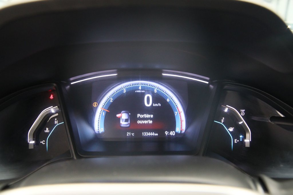 Honda Civic Sedan  2019 à Jonquière, Québec - 12 - w1024h768px