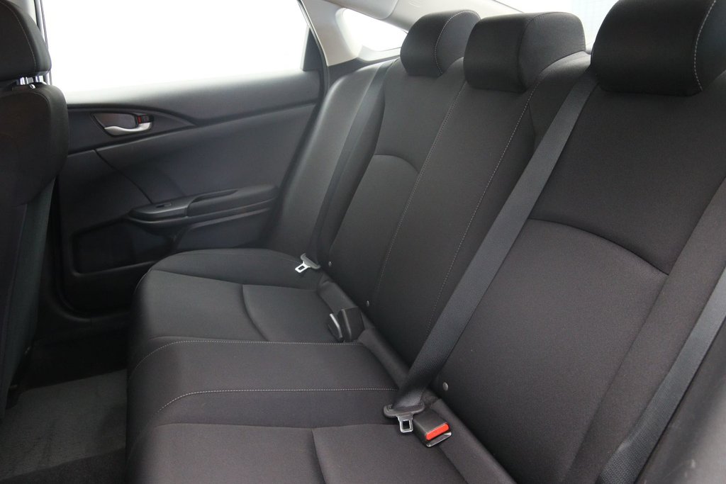 Honda Civic Sedan  2019 à Jonquière, Québec - 9 - w1024h768px