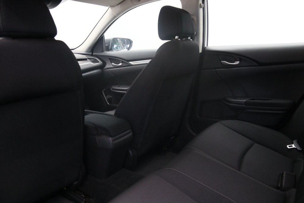 Honda Civic Sedan  2019 à Jonquière, Québec - 8 - w1024h768px