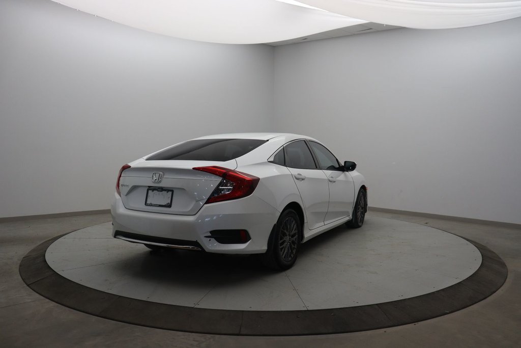 Honda Civic Sedan  2020 à Jonquière, Québec - 4 - w1024h768px