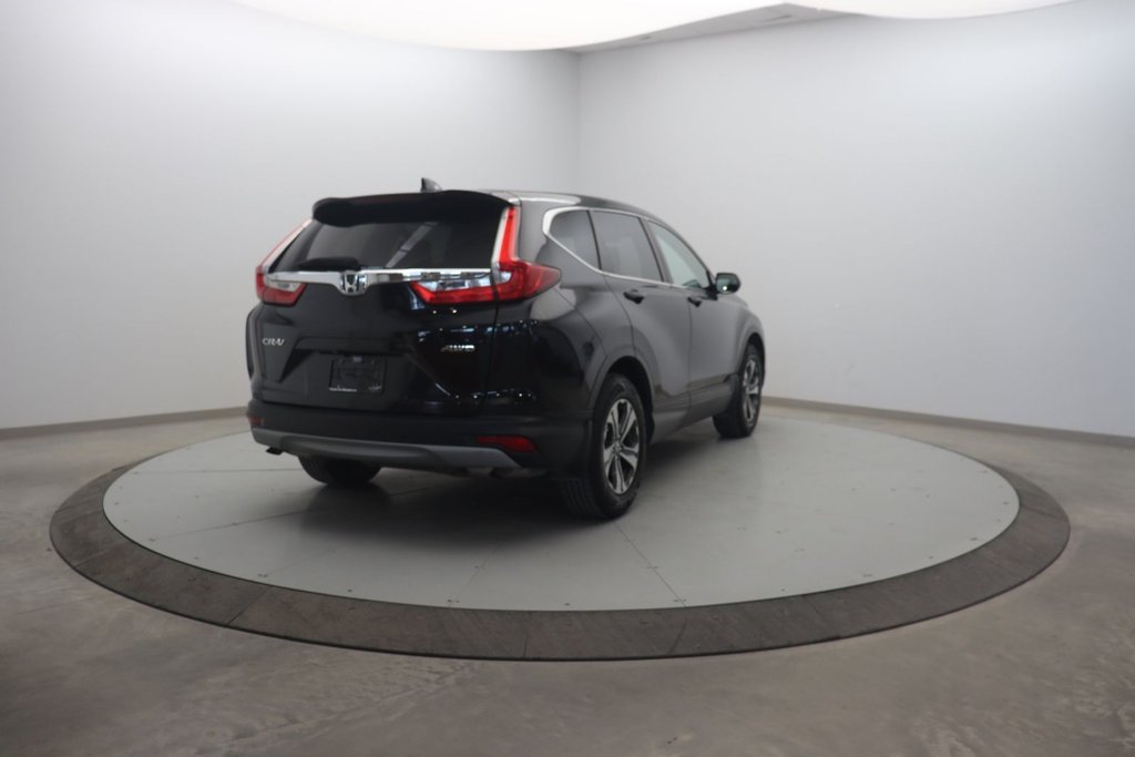 2019 Honda CR-V LX in Chicoutimi, Quebec - 4 - w1024h768px