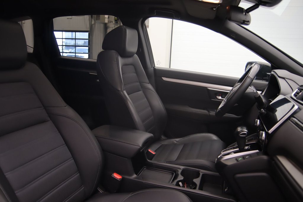 2020 Honda CR-V Sport in Jonquière, Quebec - 16 - w1024h768px