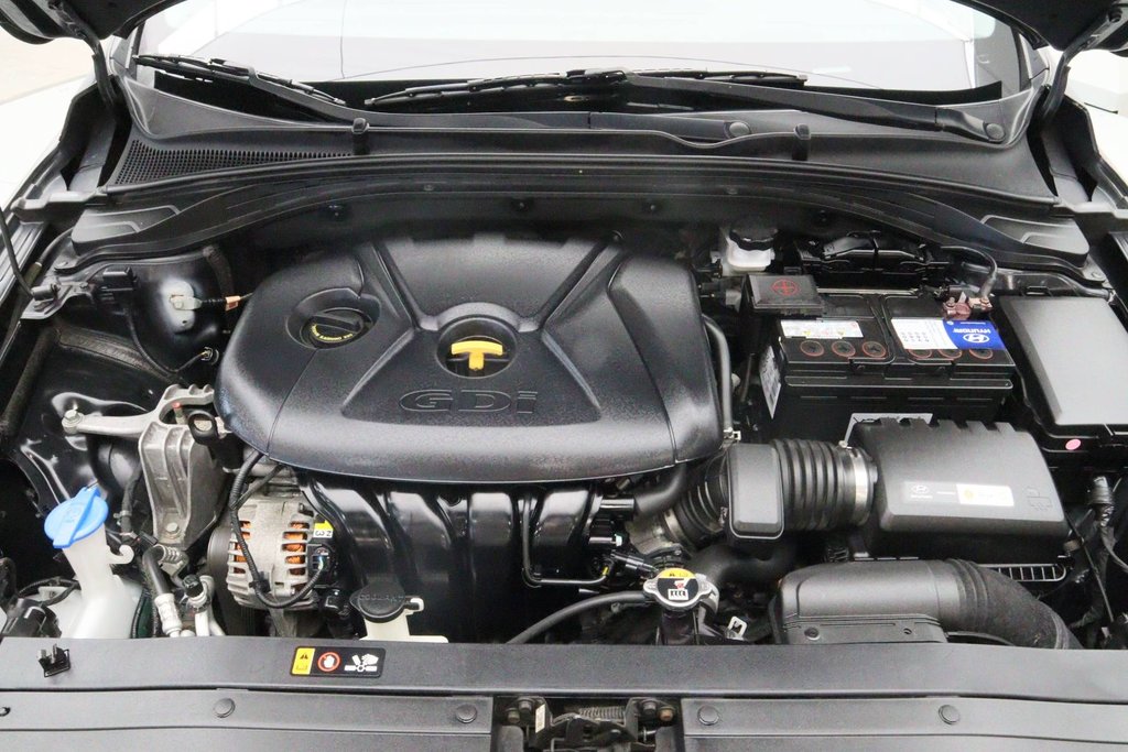 2019  Elantra GT Preferred in Chicoutimi, Quebec - 21 - w1024h768px