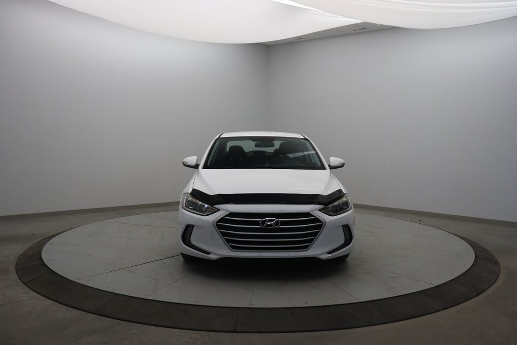 2018 Hyundai Elantra in Sept-Îles, Quebec - 2 - w1024h768px