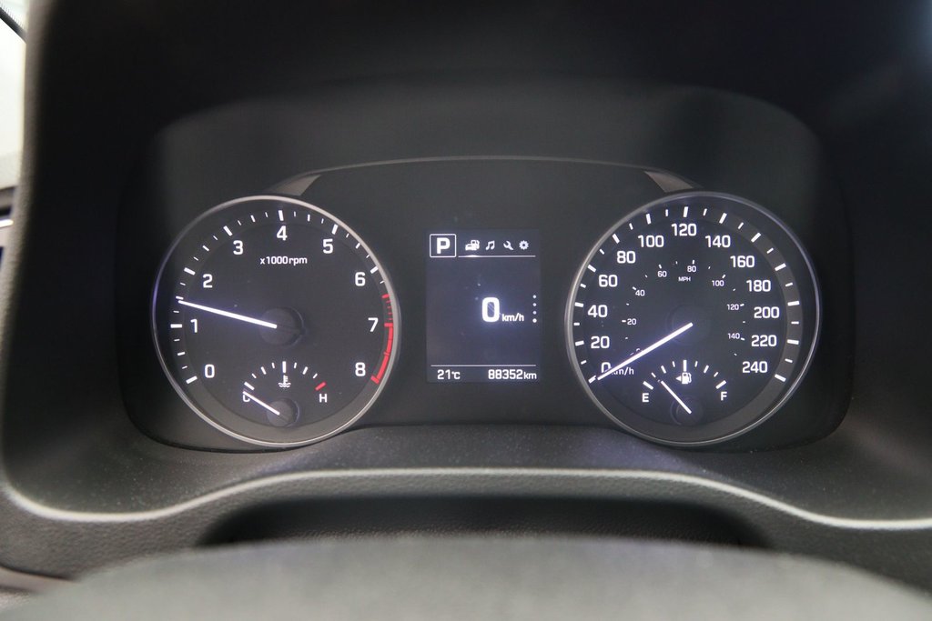 2018 Hyundai Elantra in Jonquière, Quebec - 13 - w1024h768px