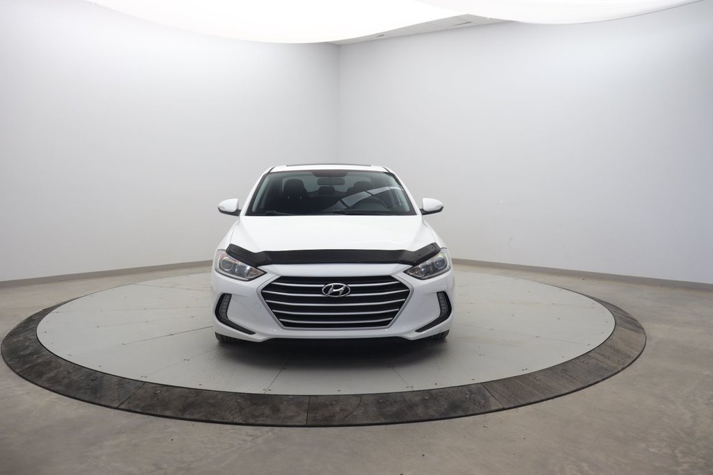2018 Hyundai Elantra in Jonquière, Quebec - 2 - w1024h768px