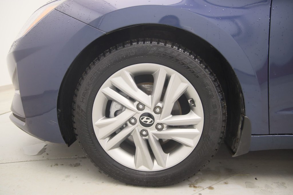 Hyundai Elantra  2019 à Sept-Îles, Québec - 18 - w1024h768px