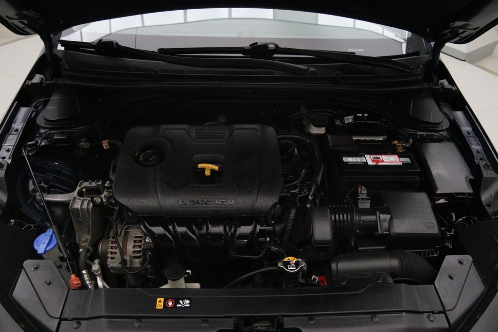 2020 Hyundai Elantra in Jonquière, Quebec - 17 - w1024h768px