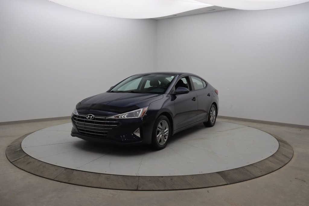 2020 Hyundai Elantra in Jonquière, Quebec - 1 - w1024h768px