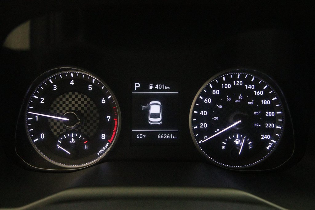 2020 Hyundai Elantra in Jonquière, Quebec - 12 - w1024h768px