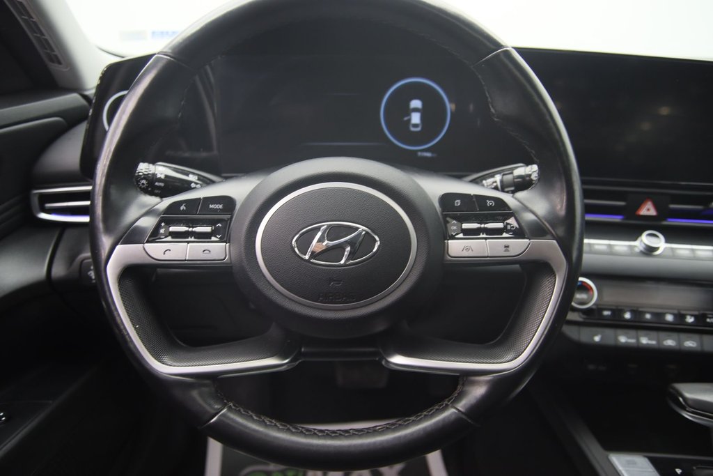 Hyundai Elantra  2022 à Baie-Comeau, Québec - 12 - w1024h768px