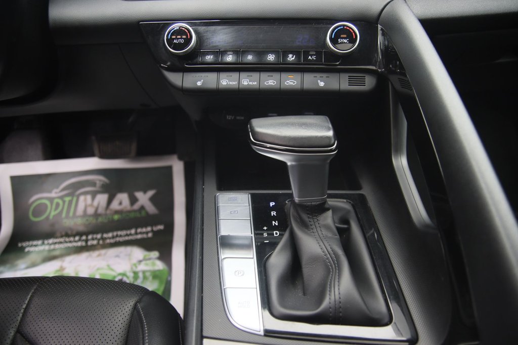 Hyundai Elantra  2022 à Baie-Comeau, Québec - 14 - w1024h768px