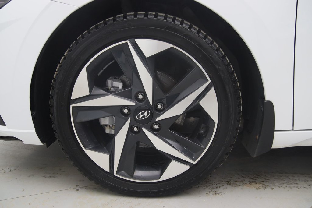 Hyundai Elantra  2022 à Baie-Comeau, Québec - 19 - w1024h768px