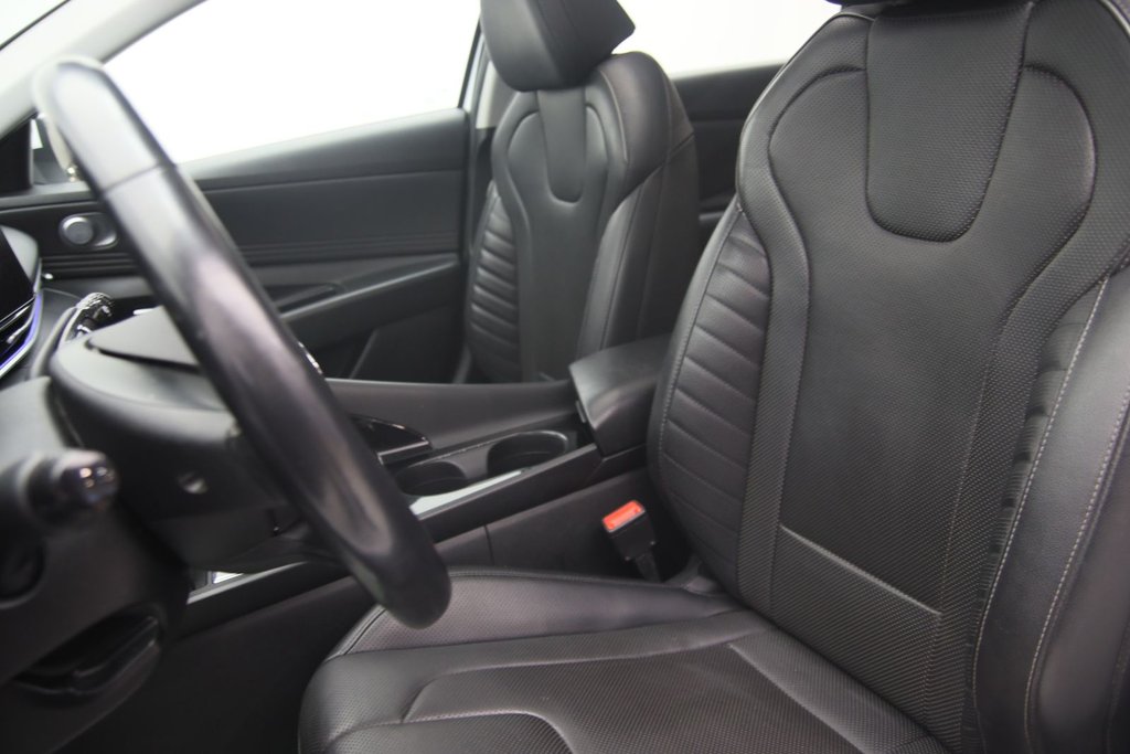 Hyundai Elantra  2022 à Baie-Comeau, Québec - 7 - w1024h768px
