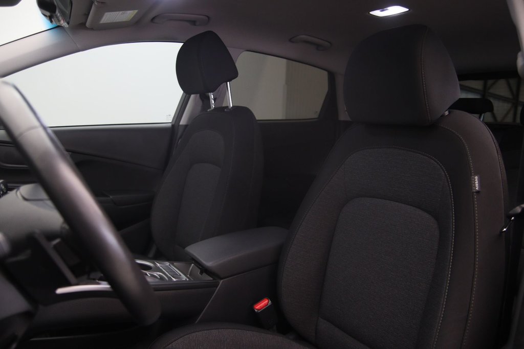 2023 Hyundai KONA ELECTRIC in Jonquière, Quebec - 7 - w1024h768px