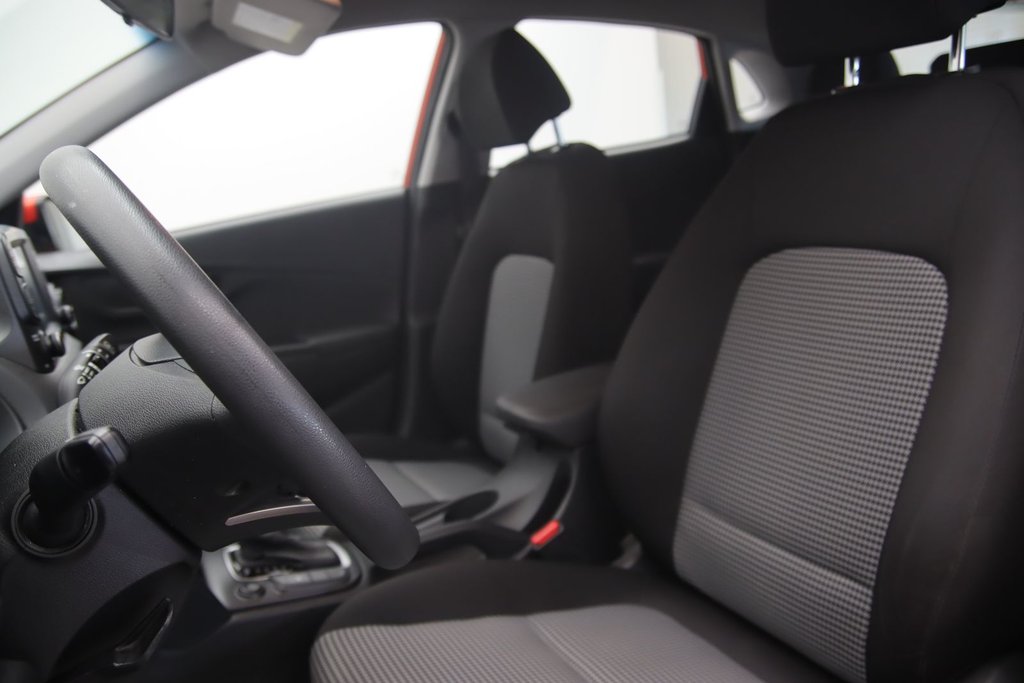 Hyundai Kona  2020 à Jonquière, Québec - 7 - w1024h768px