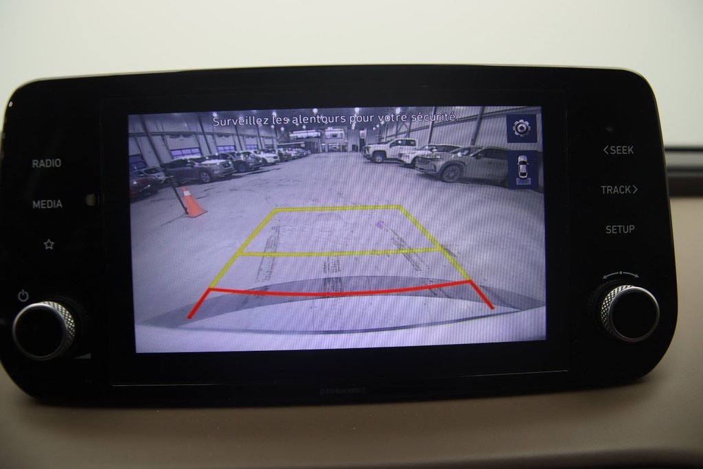 2022 Hyundai Santa Fe Hybrid Preferred in Chicoutimi, Quebec - 15 - w1024h768px