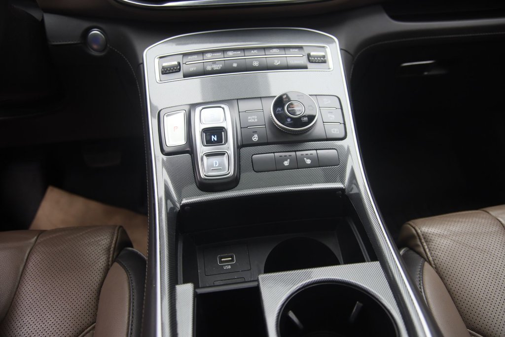 2022 Hyundai Santa Fe Hybrid Preferred in Chicoutimi, Quebec - 14 - w1024h768px