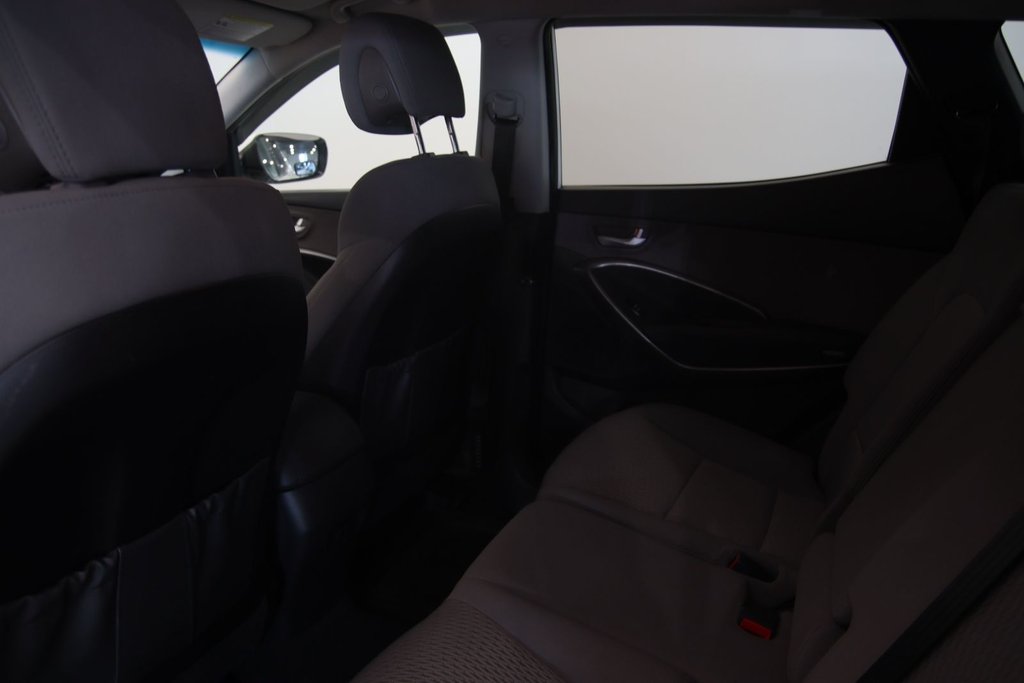 Hyundai Santa Fe Sport  2018 à Baie-Comeau, Québec - 8 - w1024h768px