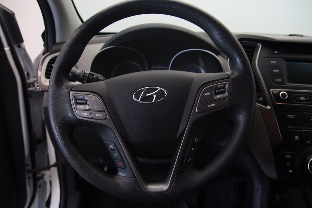 Hyundai Santa Fe Sport  2018 à Baie-Comeau, Québec - 11 - w1024h768px