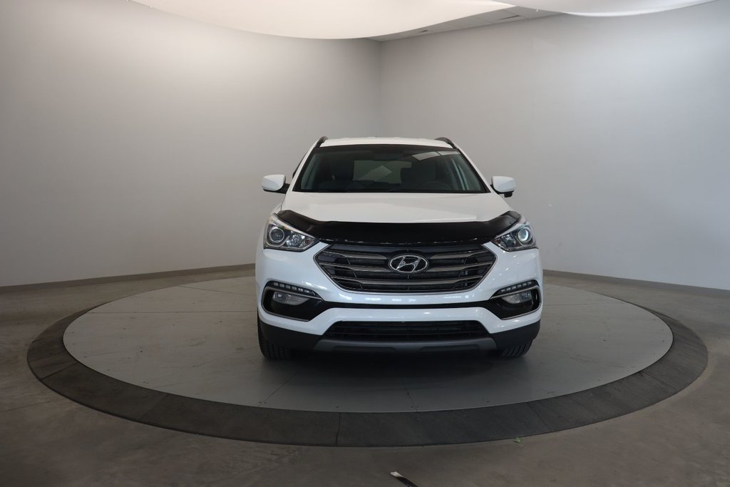 Hyundai Santa Fe Sport  2018 à Baie-Comeau, Québec - 2 - w1024h768px