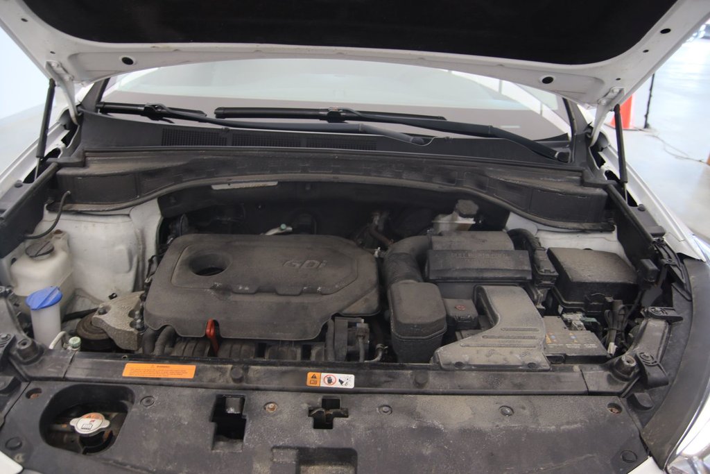 Hyundai Santa Fe Sport  2018 à Baie-Comeau, Québec - 16 - w1024h768px